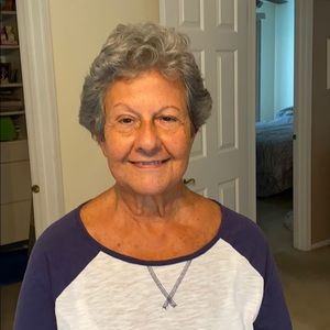 Meet your Posher, Virginia